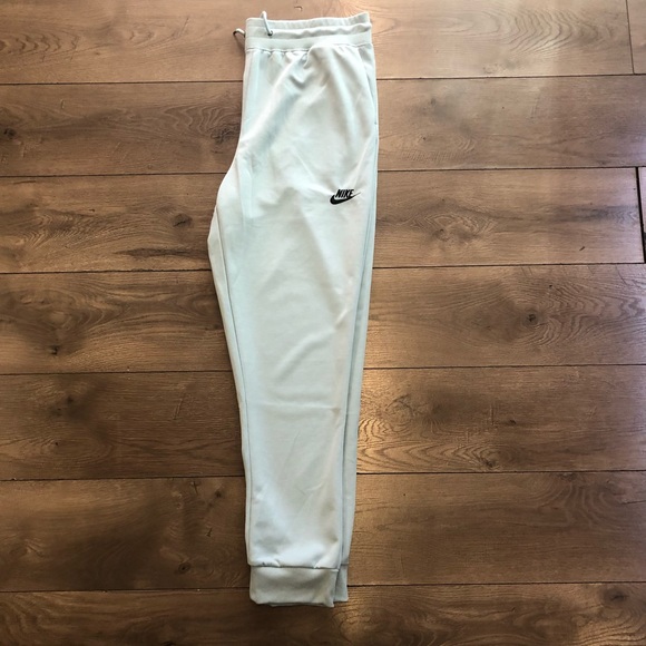 Nike 4XL Jogging Suit - Picture 5 of 5